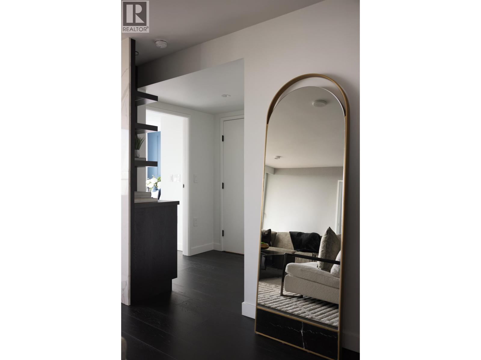 2504 1111 RICHARDS STREET, Vancouver