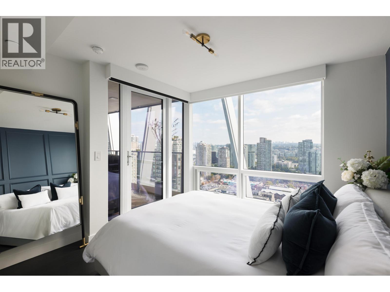 2504 1111 RICHARDS STREET, Vancouver