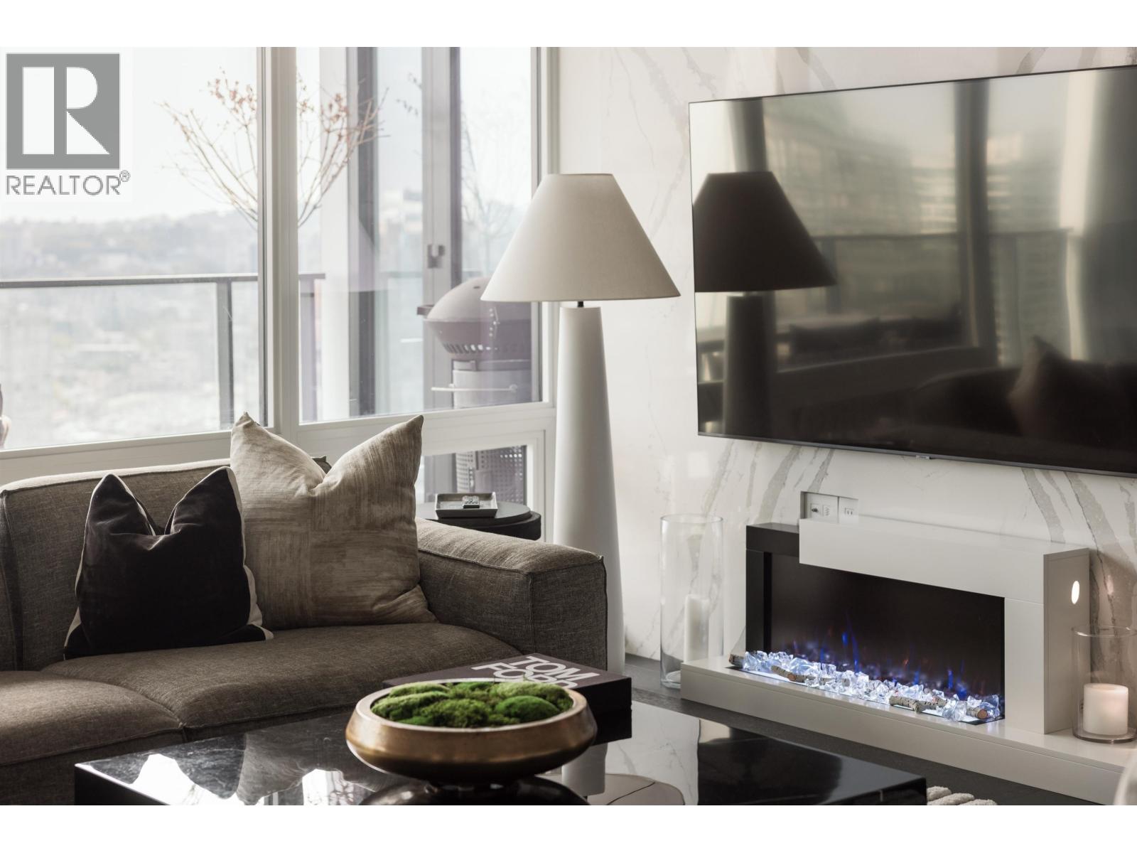 2504 1111 RICHARDS STREET, Vancouver