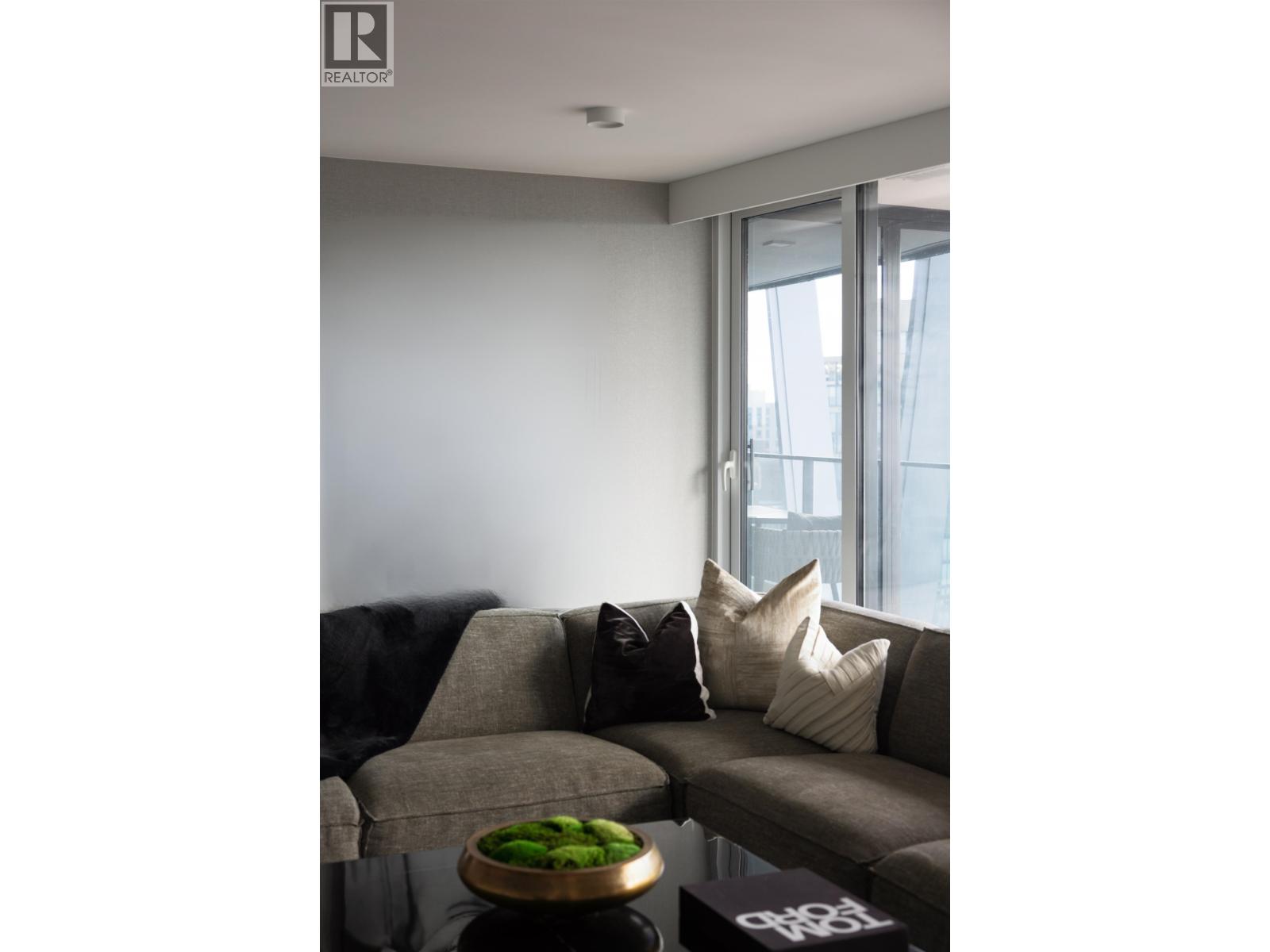 2504 1111 RICHARDS STREET, Vancouver