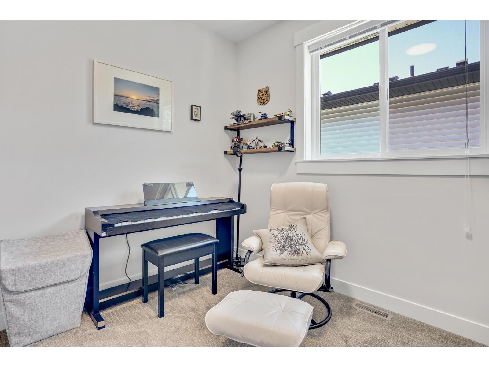 65517 SKYLARK LANE, Hope, Hope