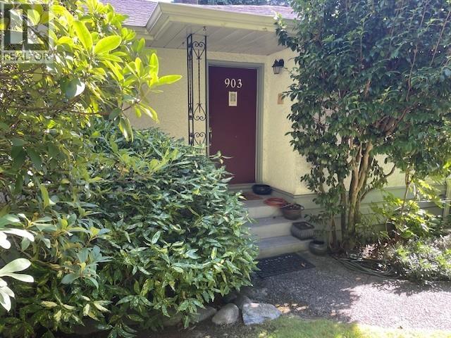 903 E KEITH ROAD, North Vancouver