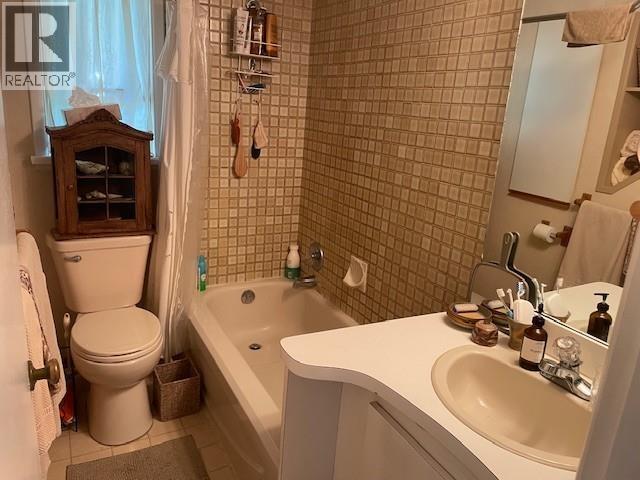 903 E KEITH ROAD, North Vancouver