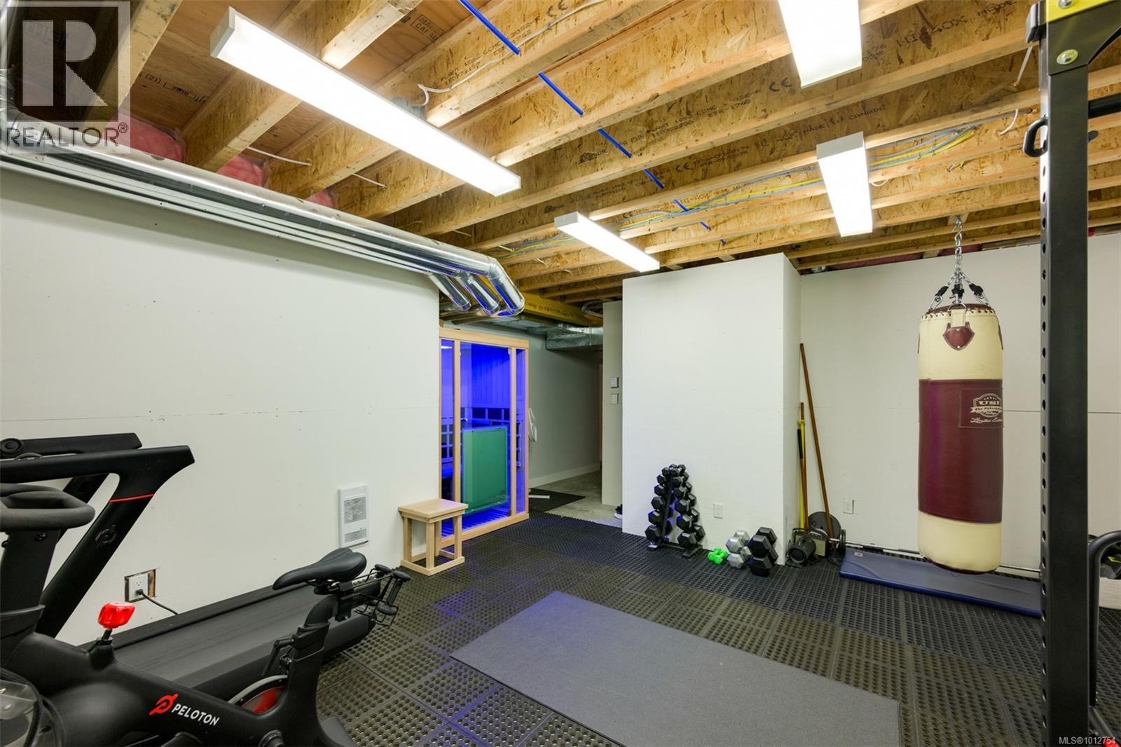  1701 Texada Terrace, North Saanich