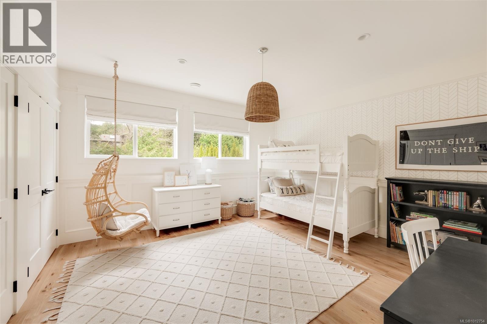  1701 Texada Terrace, North Saanich