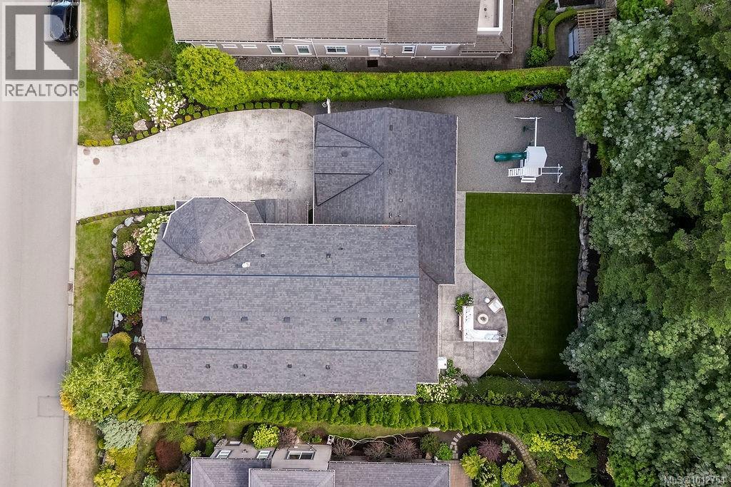  1701 Texada Terrace, North Saanich