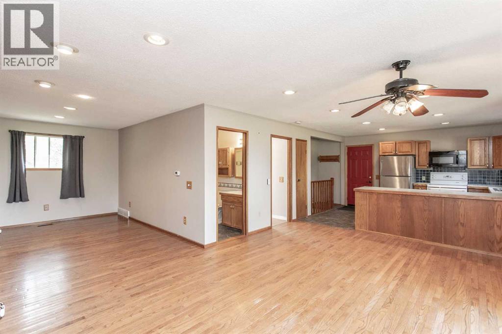 28128 Township Road 412 Township, Rural Lacombe County