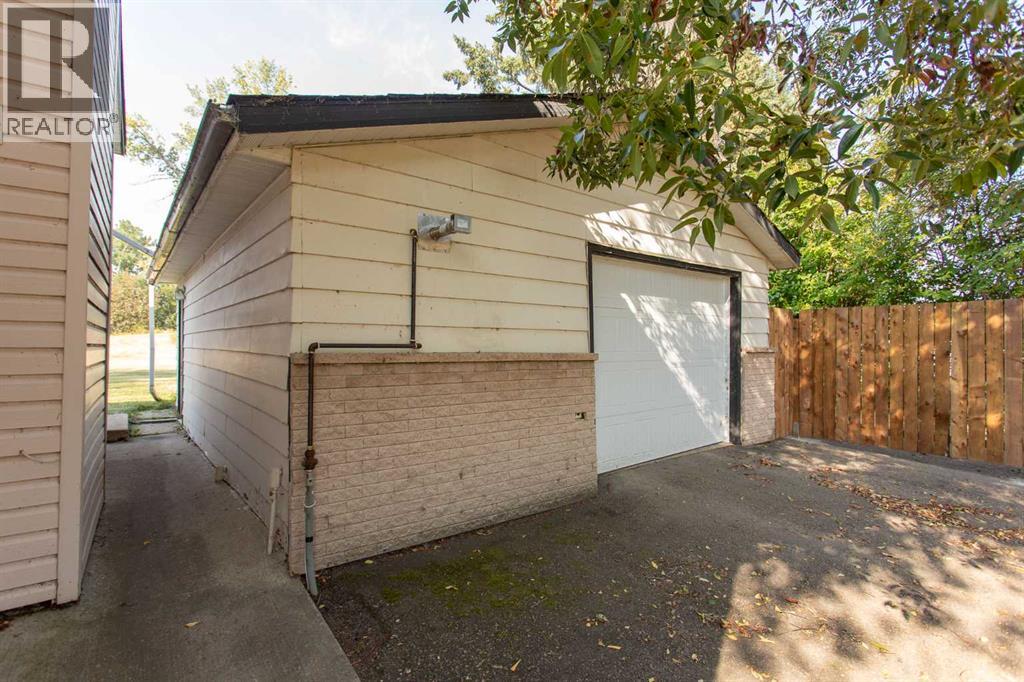 28128 Township Road 412 Township, Rural Lacombe County