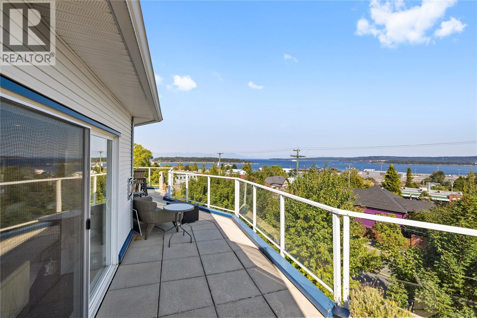 401 650 Prideaux St, Nanaimo