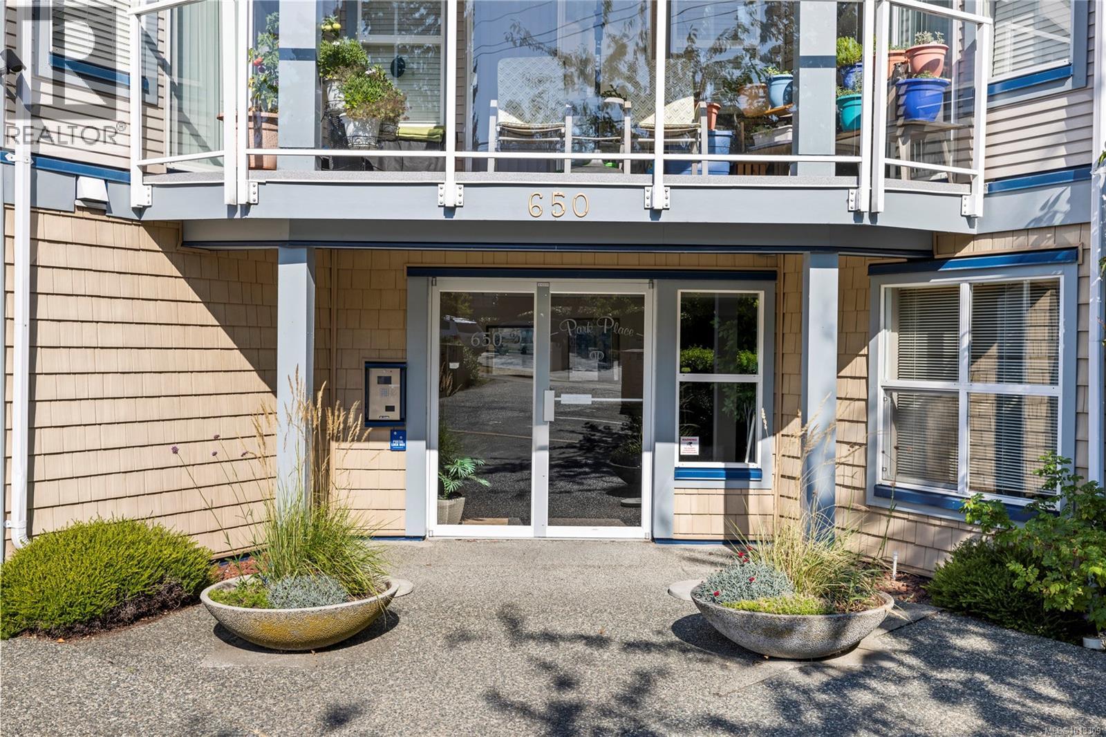 401 650 Prideaux St, Nanaimo