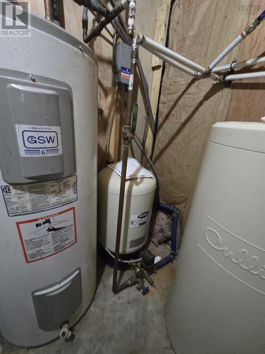 Property 37 of 46 of 582 Highway 331