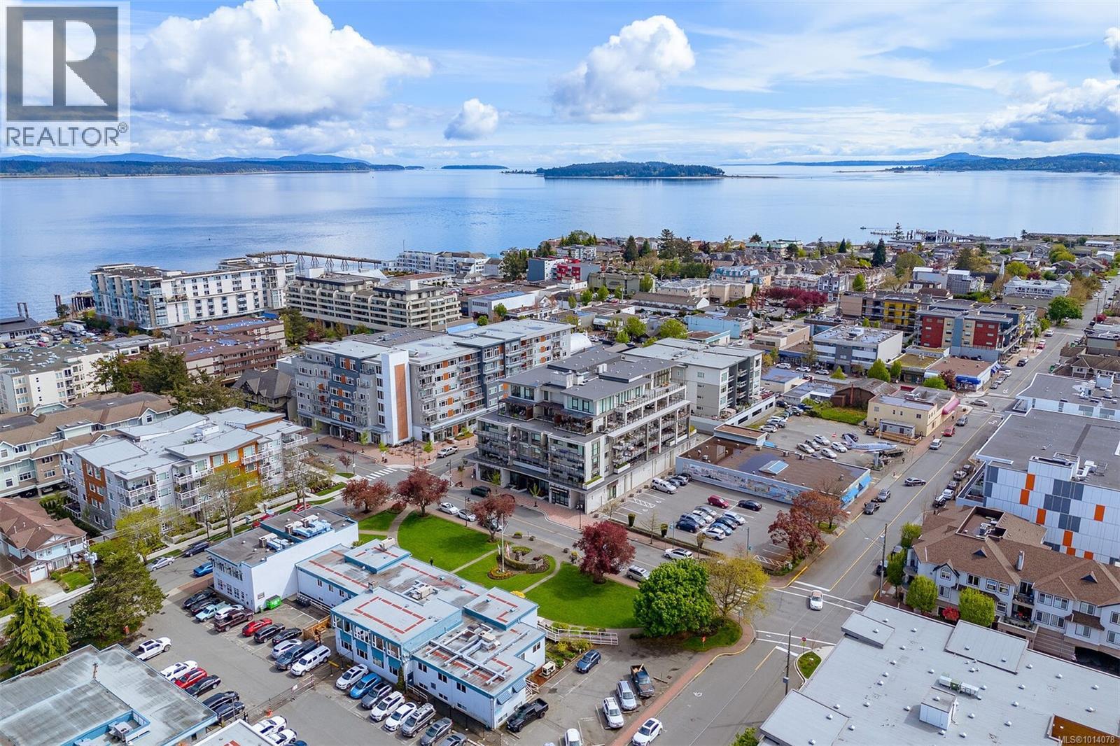 PH603 2461 Sidney Avenue, Sidney