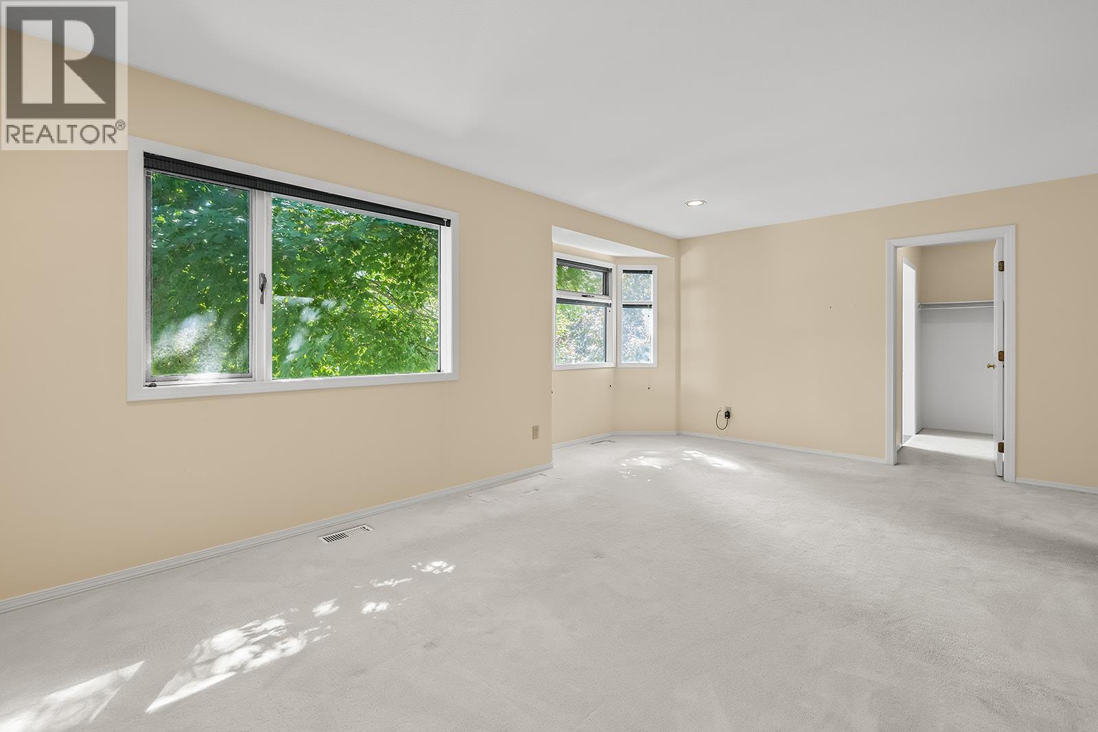  2595 MAQUINNA Road, Kelowna