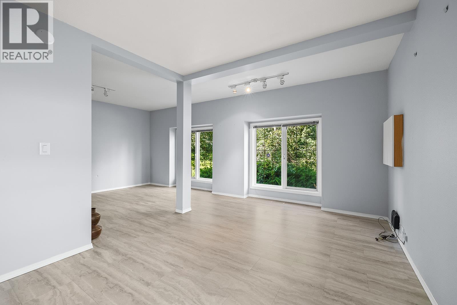  2595 MAQUINNA Road, Kelowna