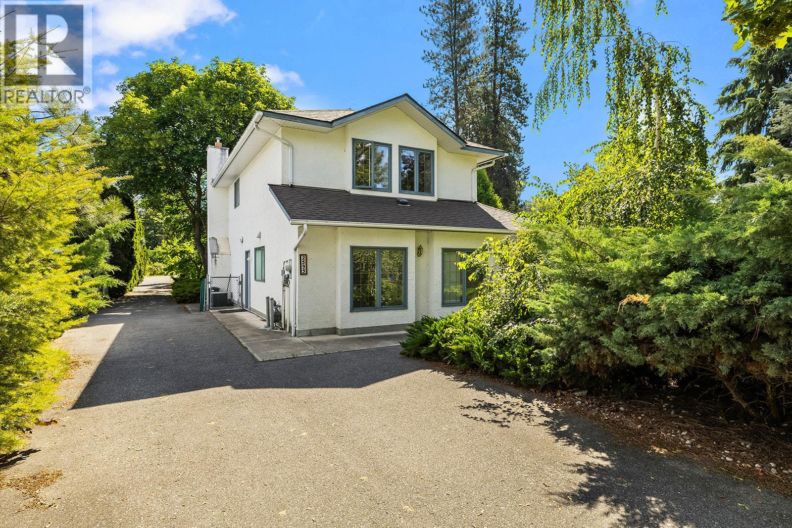  2595 MAQUINNA Road, Kelowna