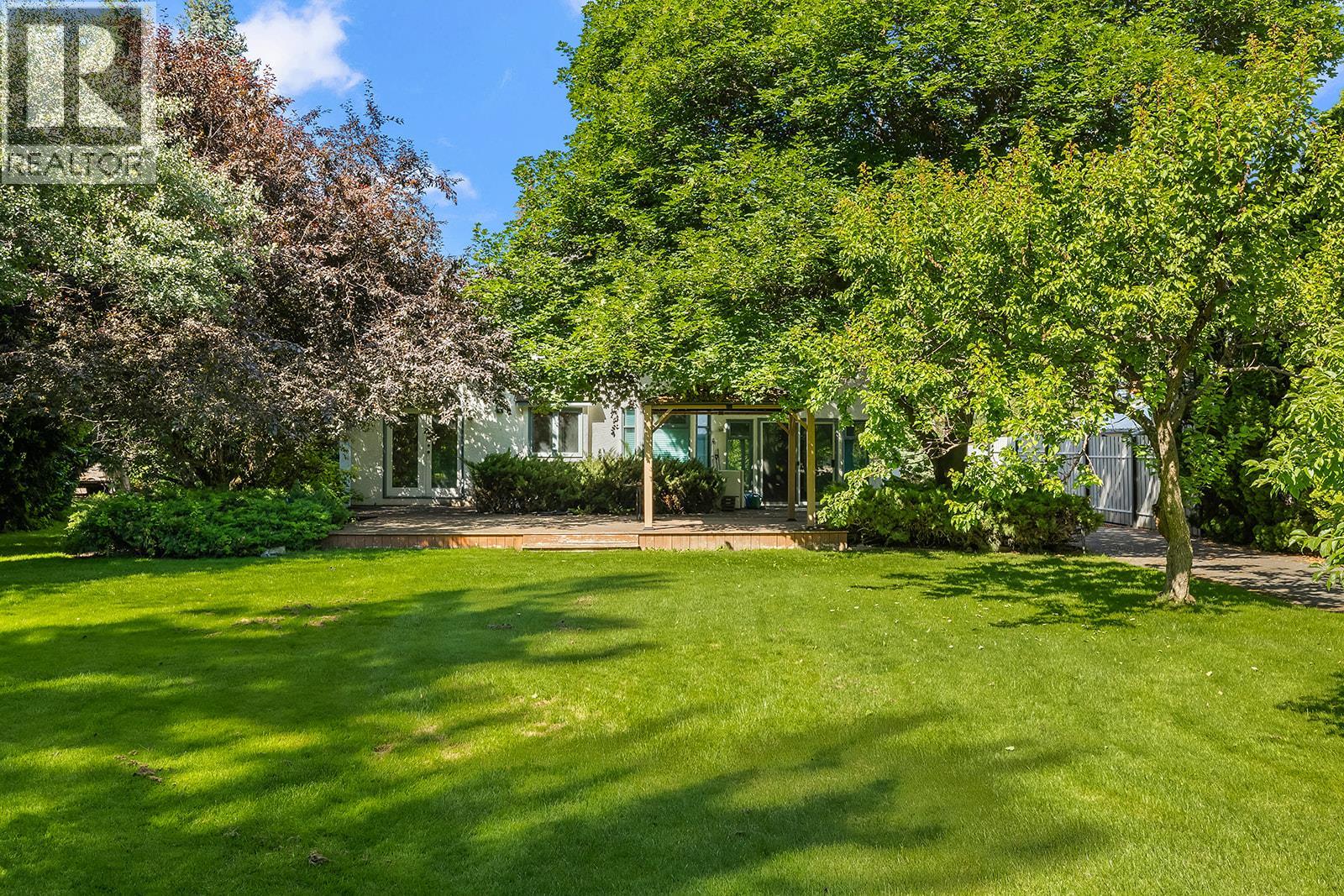 2595 MAQUINNA Road, Kelowna