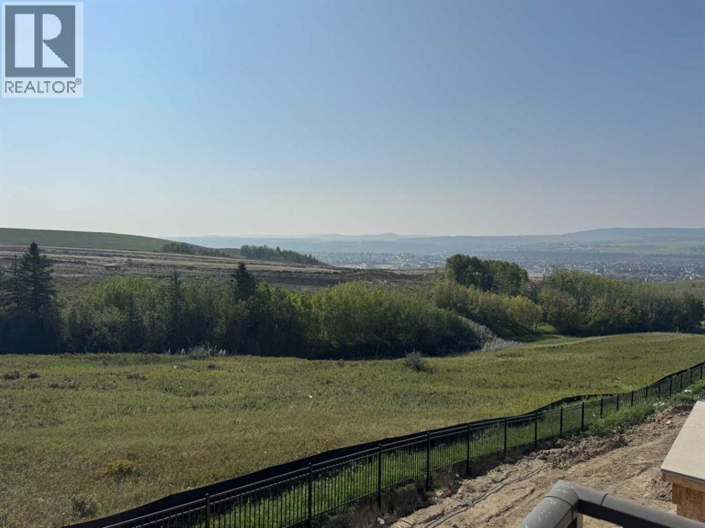 72 Heritage Ridge, Cochrane