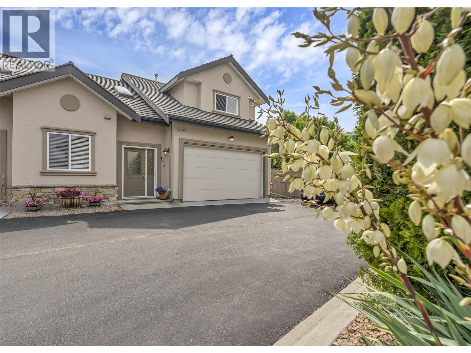 105 1078 BURNABY Avenue, Penticton