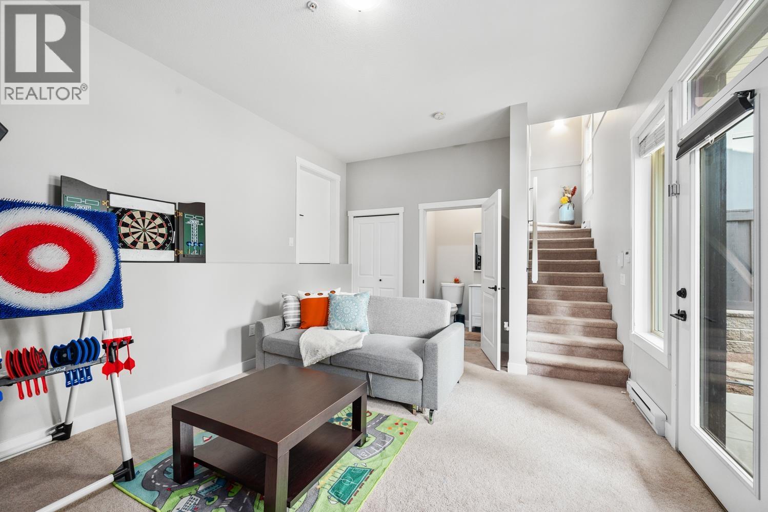 38 10525 240 STREET, Maple Ridge