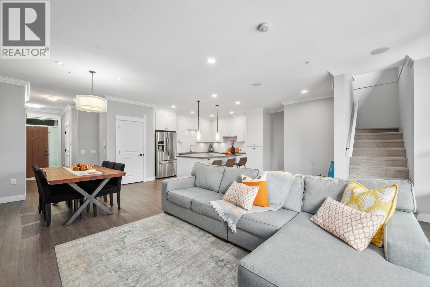 38 10525 240 STREET, Maple Ridge