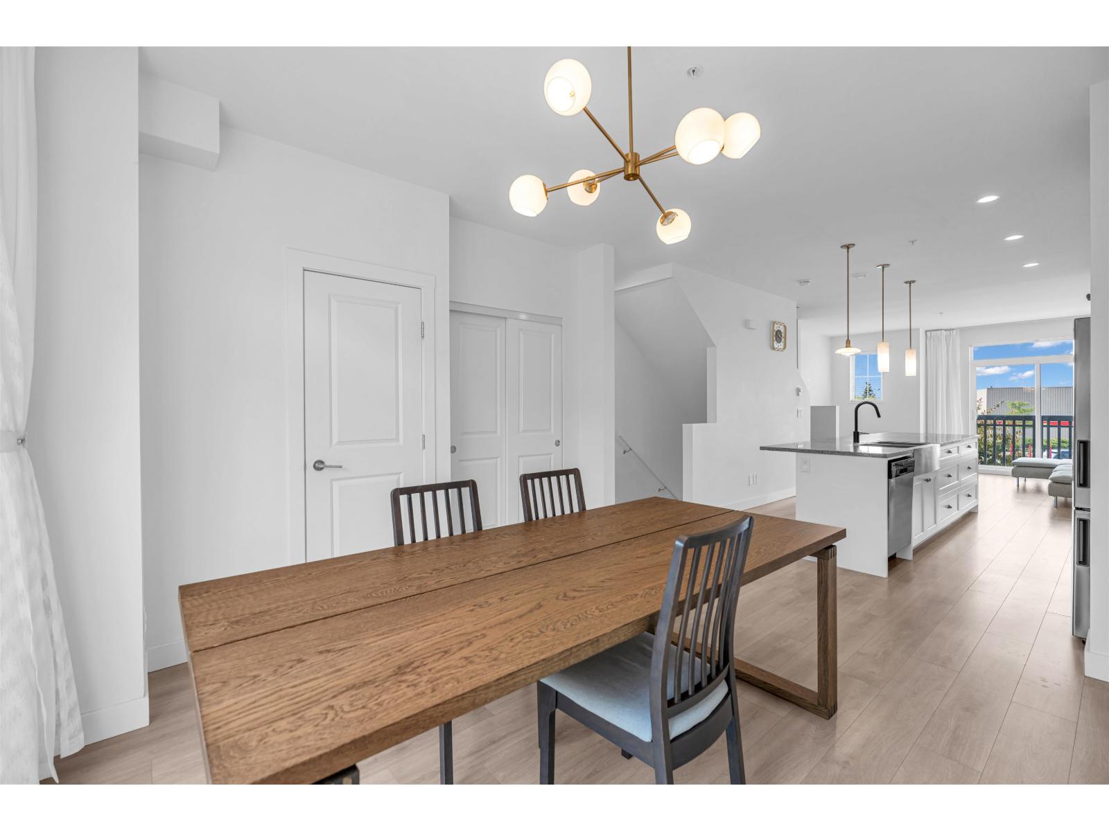 4 20487 65 AVENUE, Langley