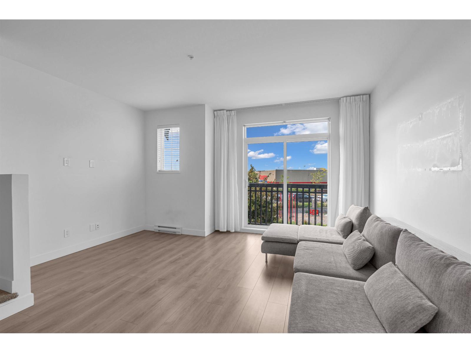 4 20487 65 AVENUE, Langley