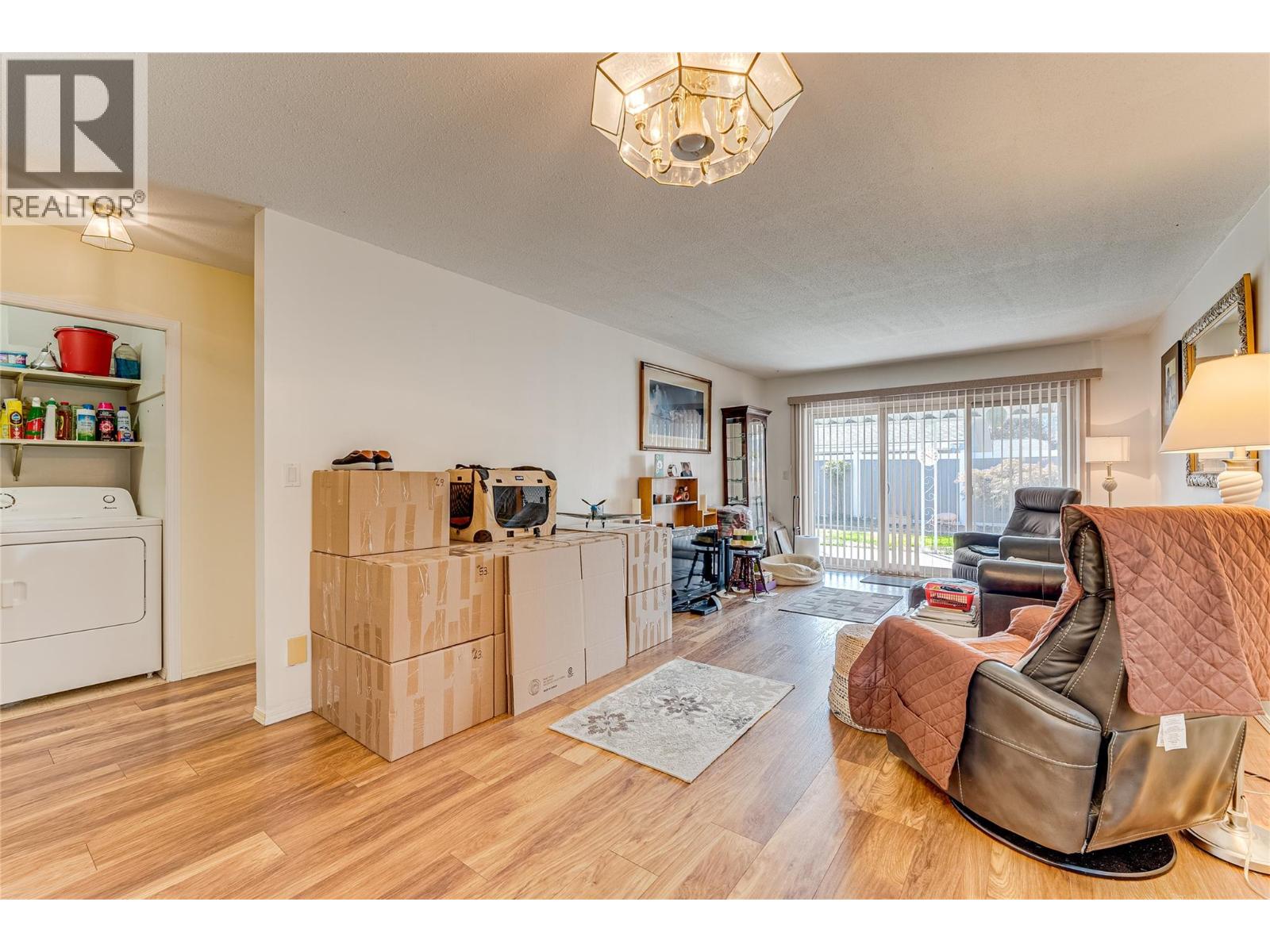 99 3900 27th Avenue, Vernon