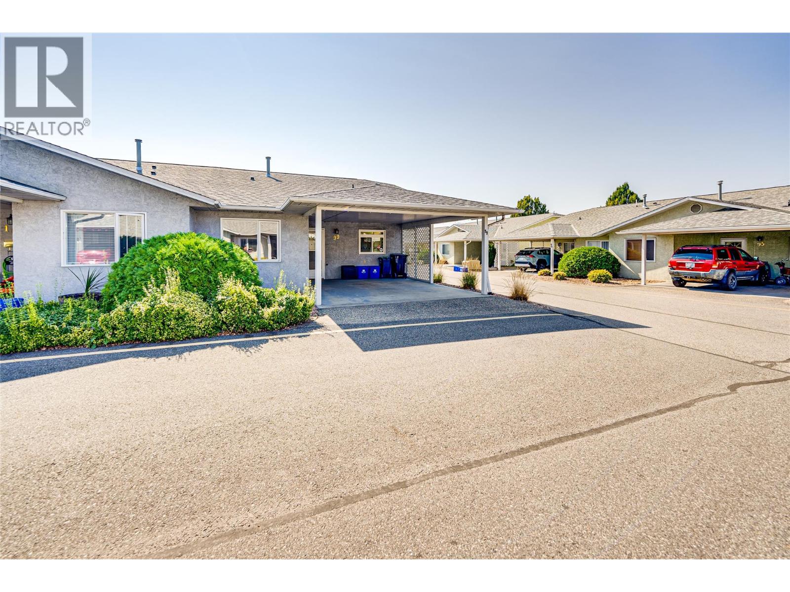 99 3900 27th Avenue, Vernon