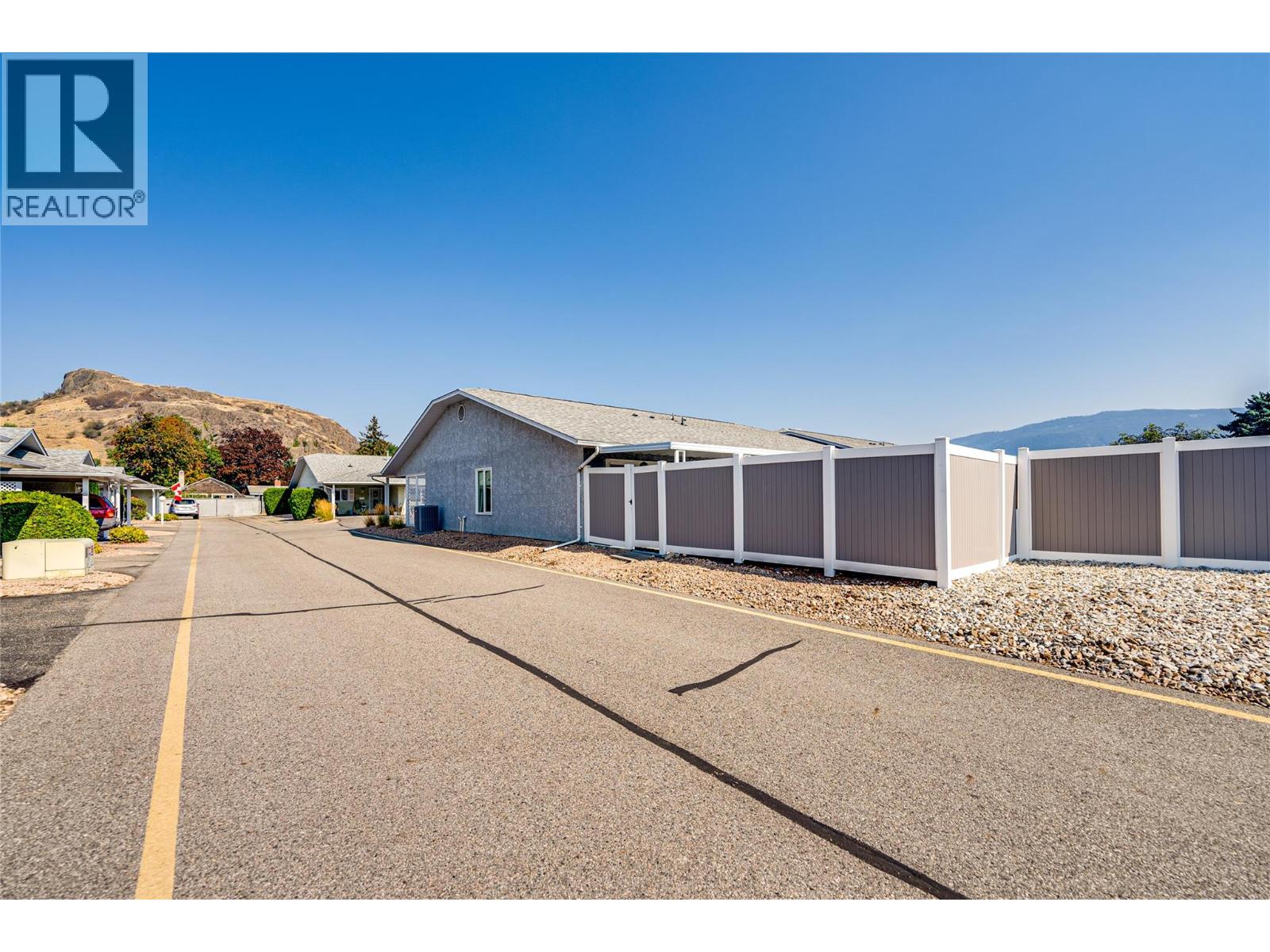 99 3900 27th Avenue, Vernon