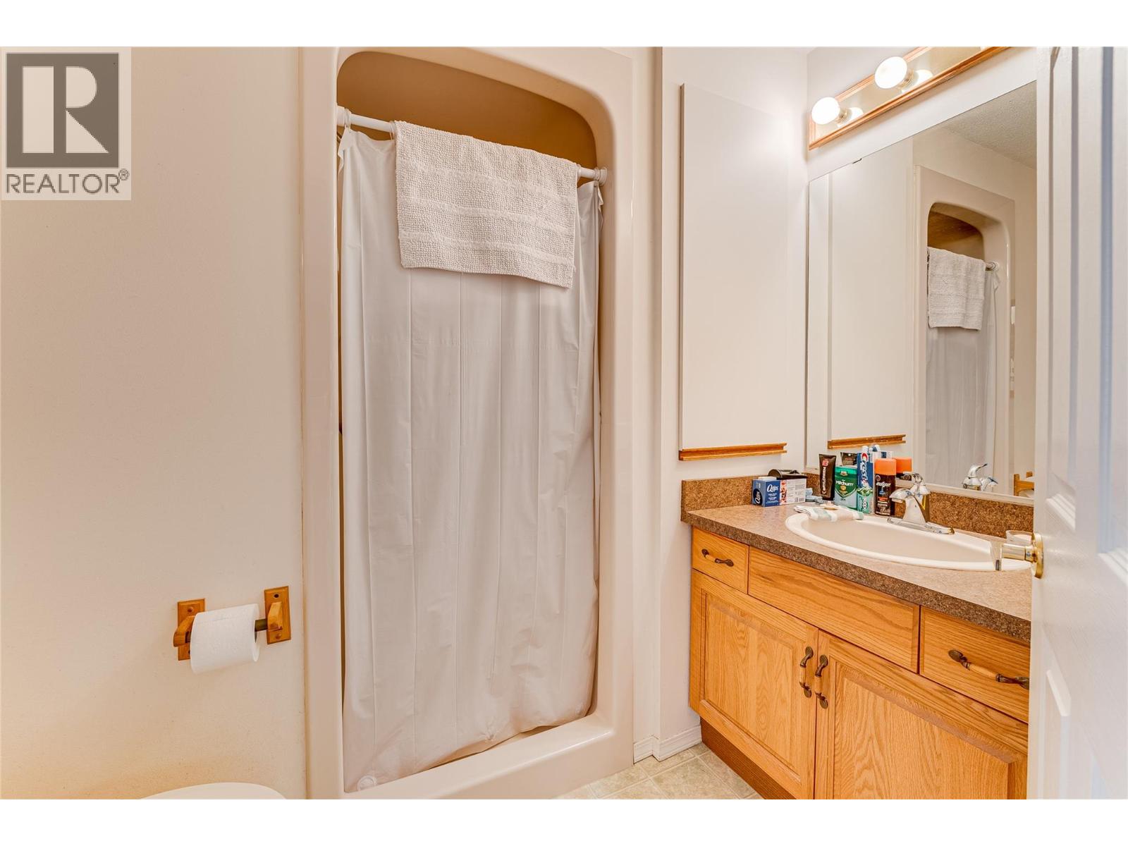 99 3900 27th Avenue, Vernon