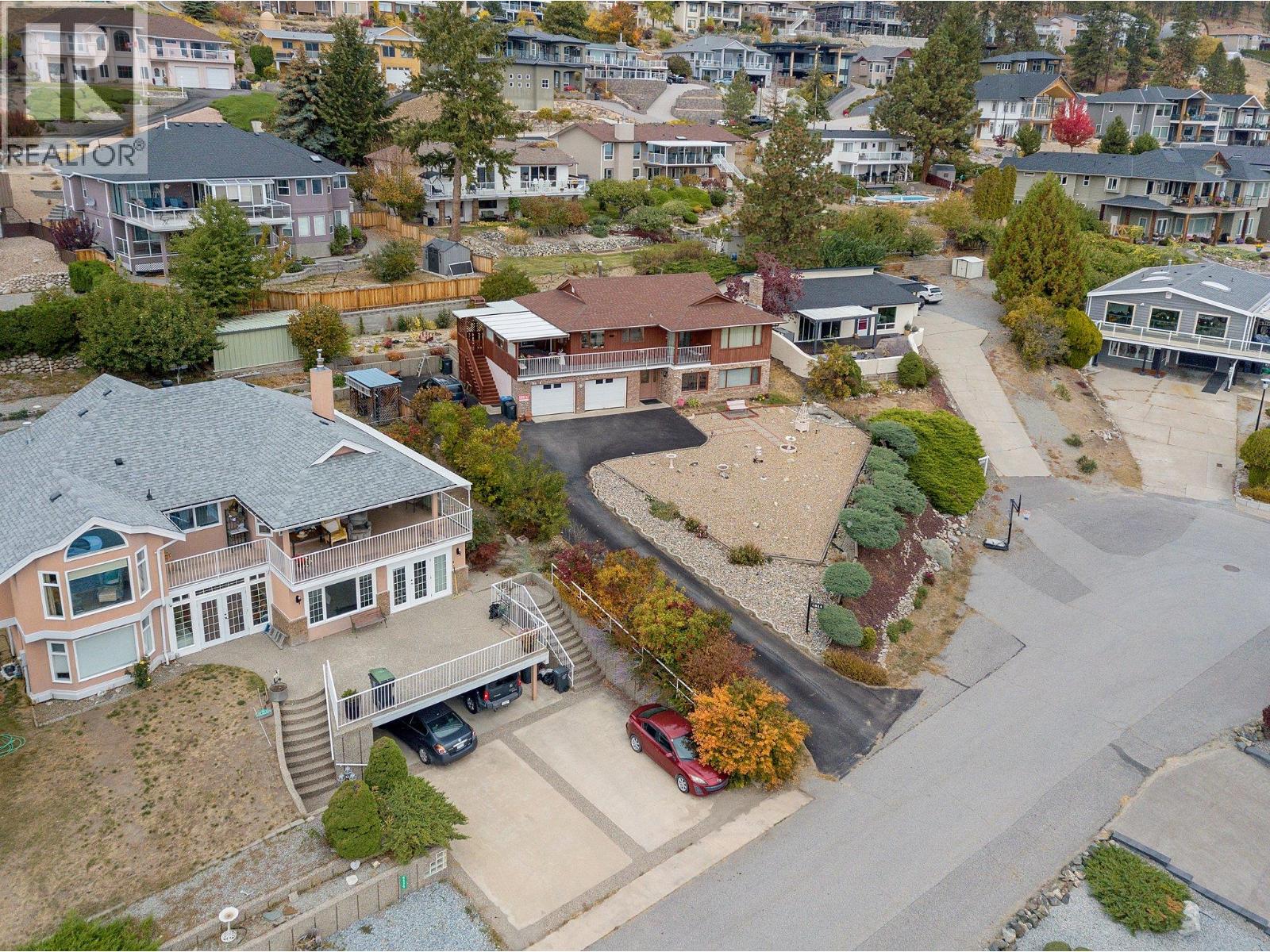  6514 Ferguson Place, Peachland