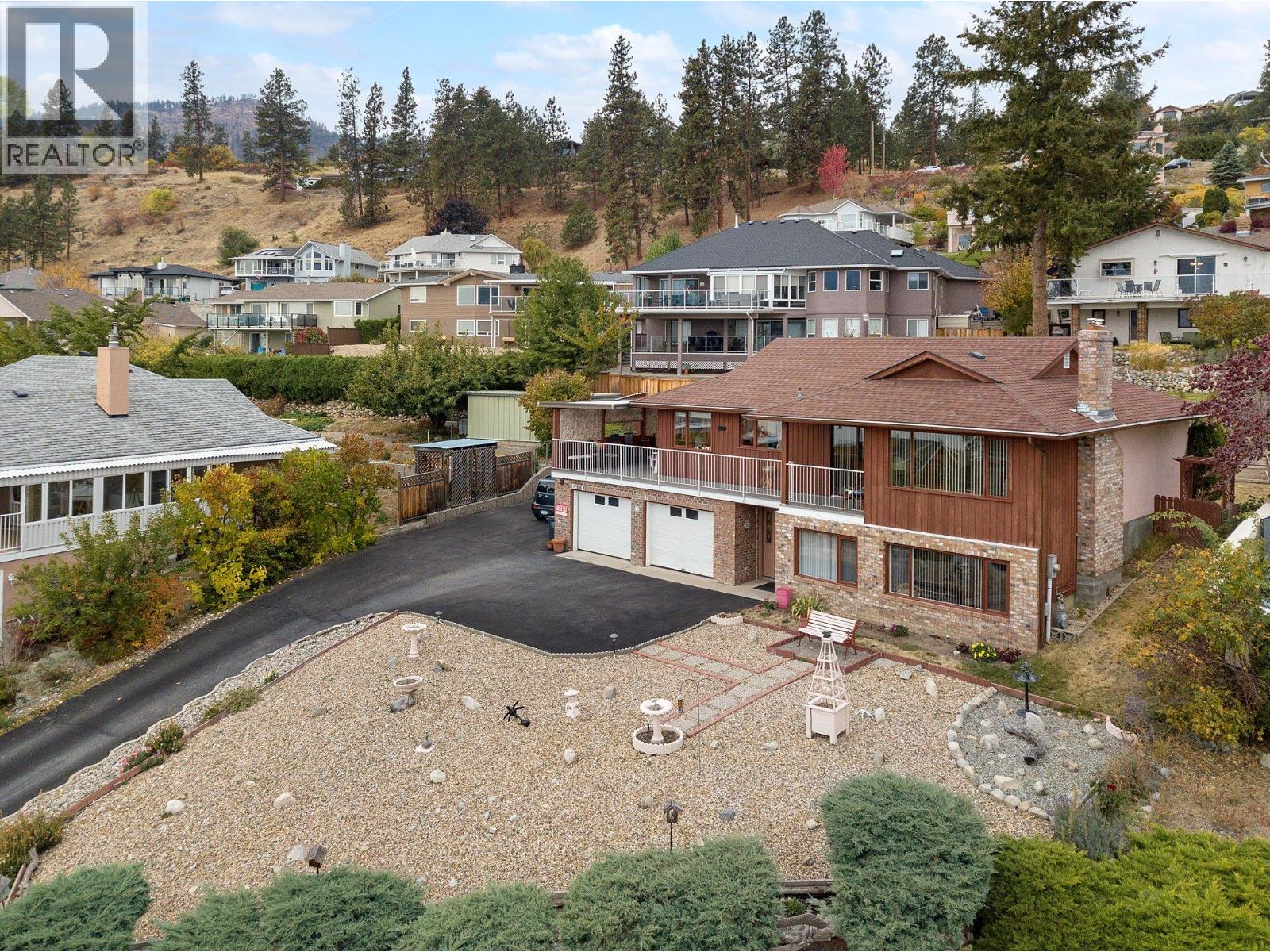 6514 Ferguson Place, Peachland