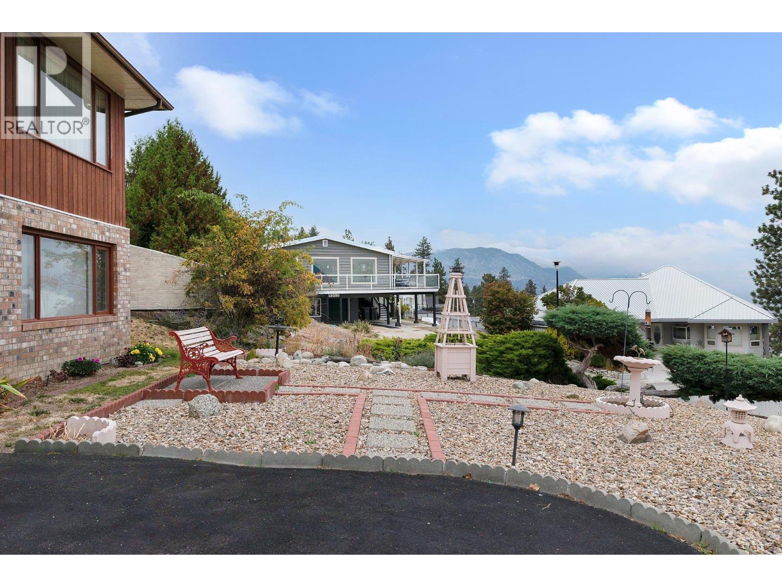  6514 Ferguson Place, Peachland