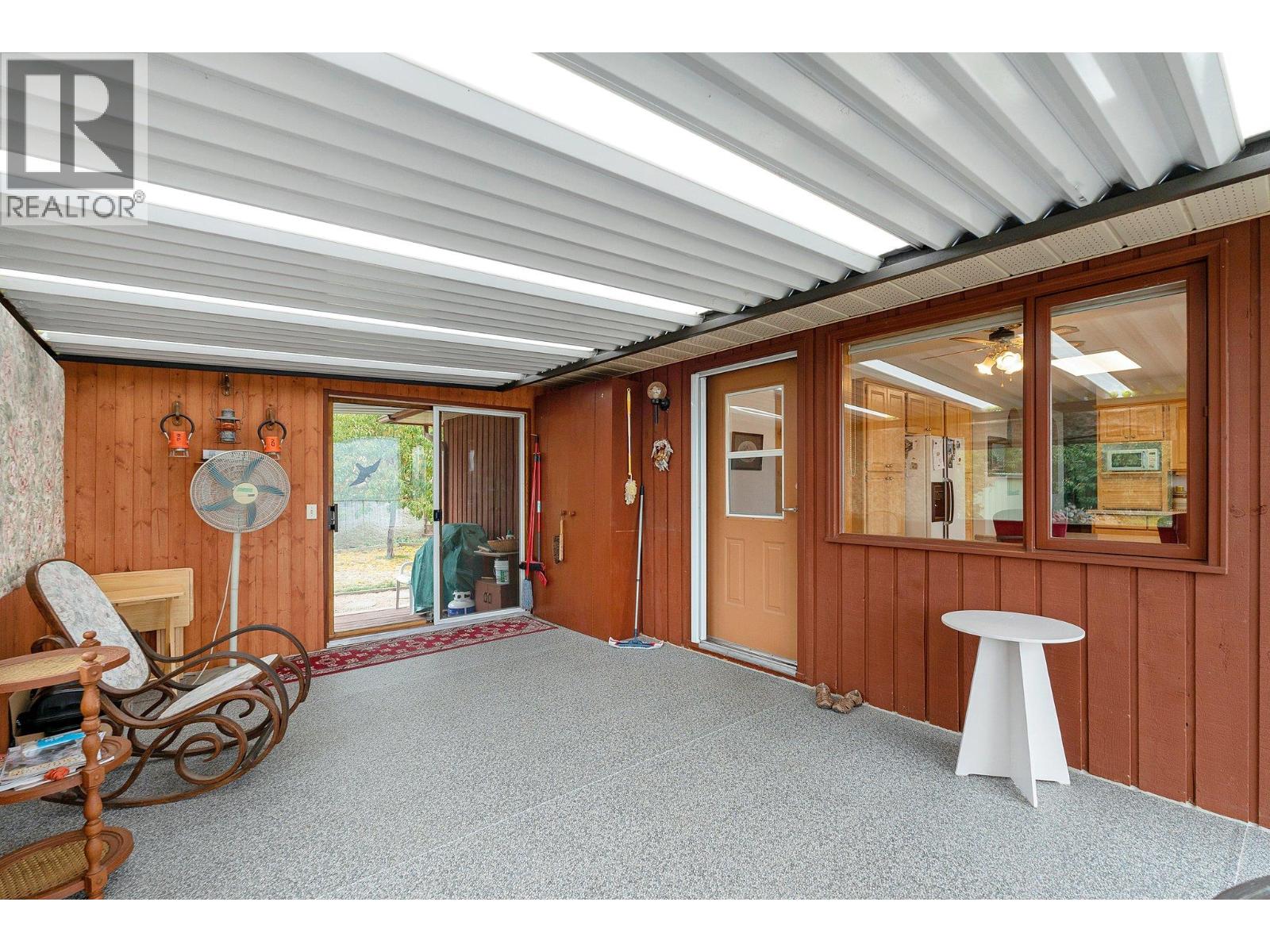  6514 Ferguson Place, Peachland