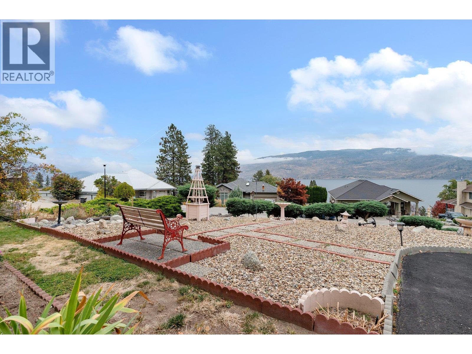  6514 Ferguson Place, Peachland