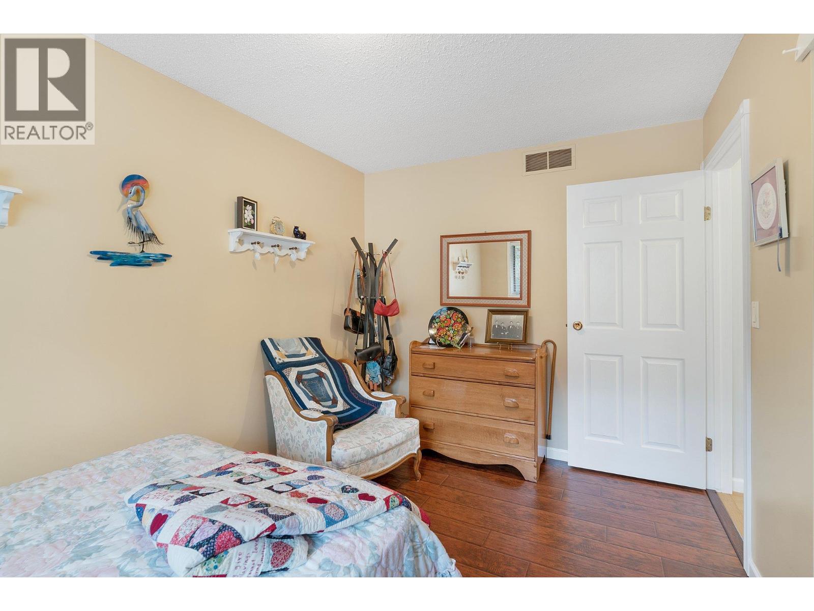  6514 Ferguson Place, Peachland