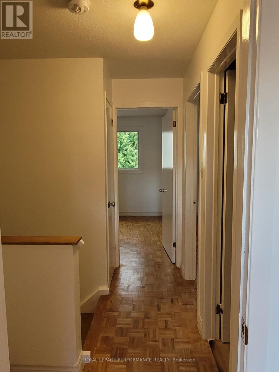 903J ELMSMERE ROAD - 17
