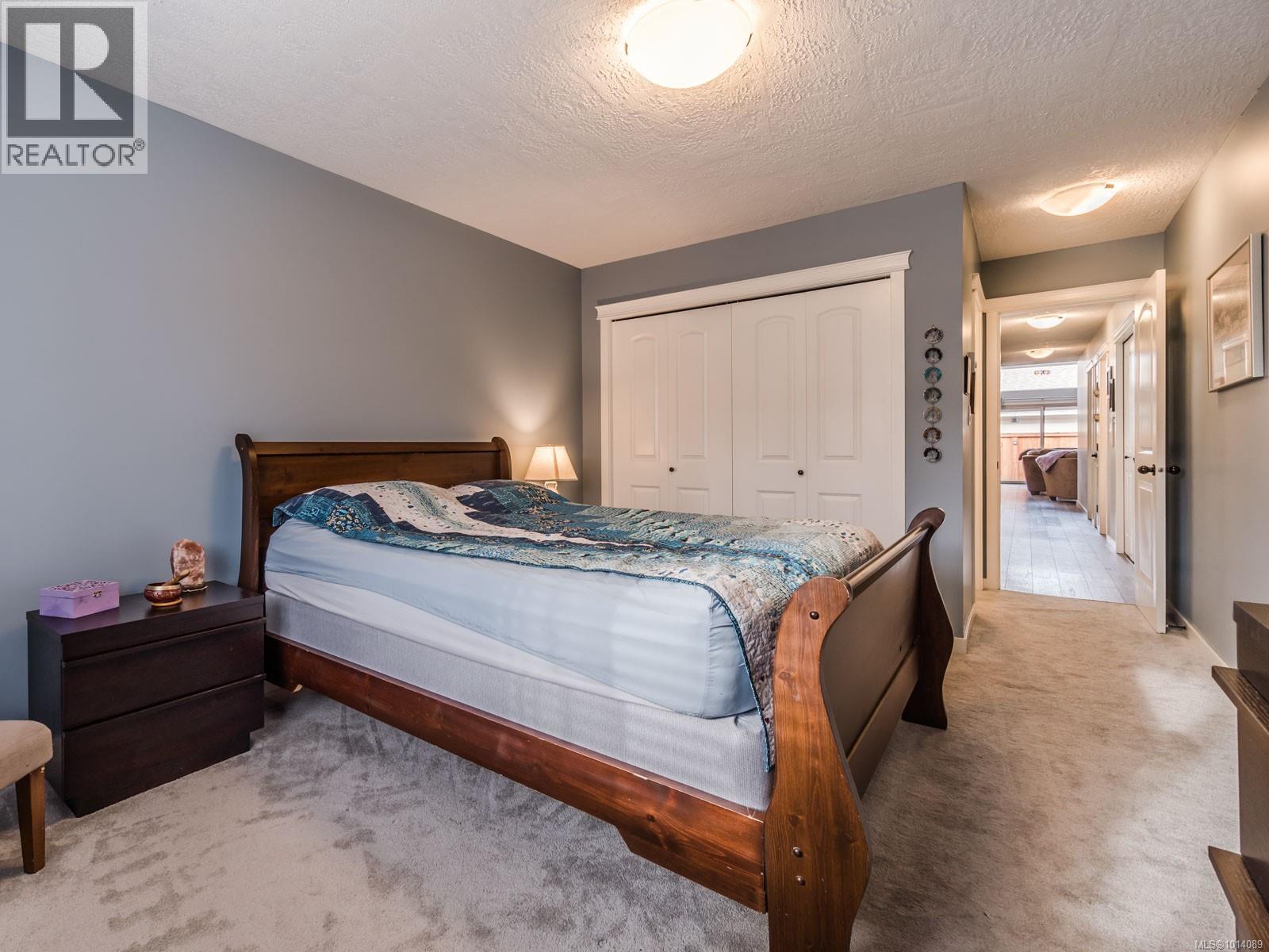 1337 4th Ave, Ladysmith