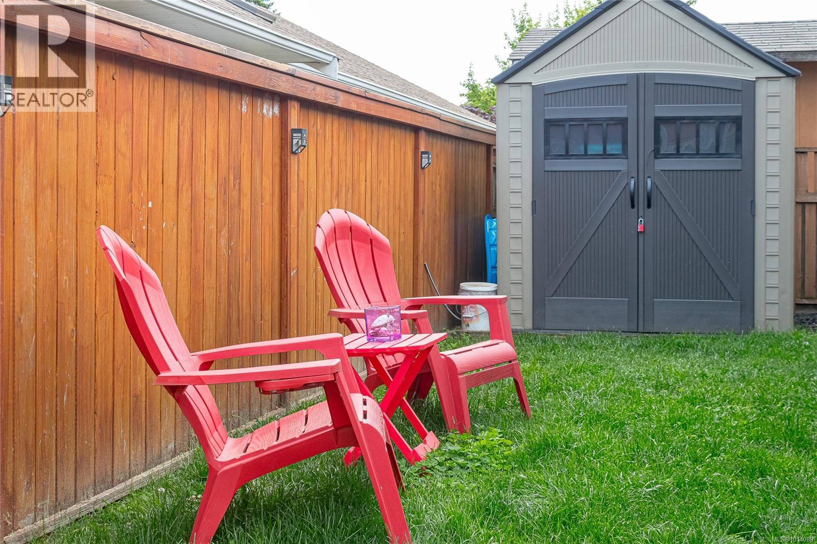 1337 4th Ave, Ladysmith