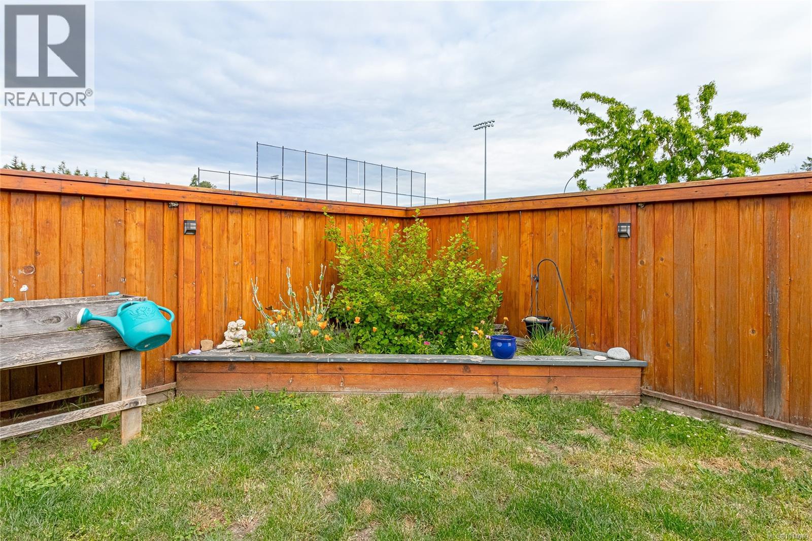 1337 4th Ave, Ladysmith