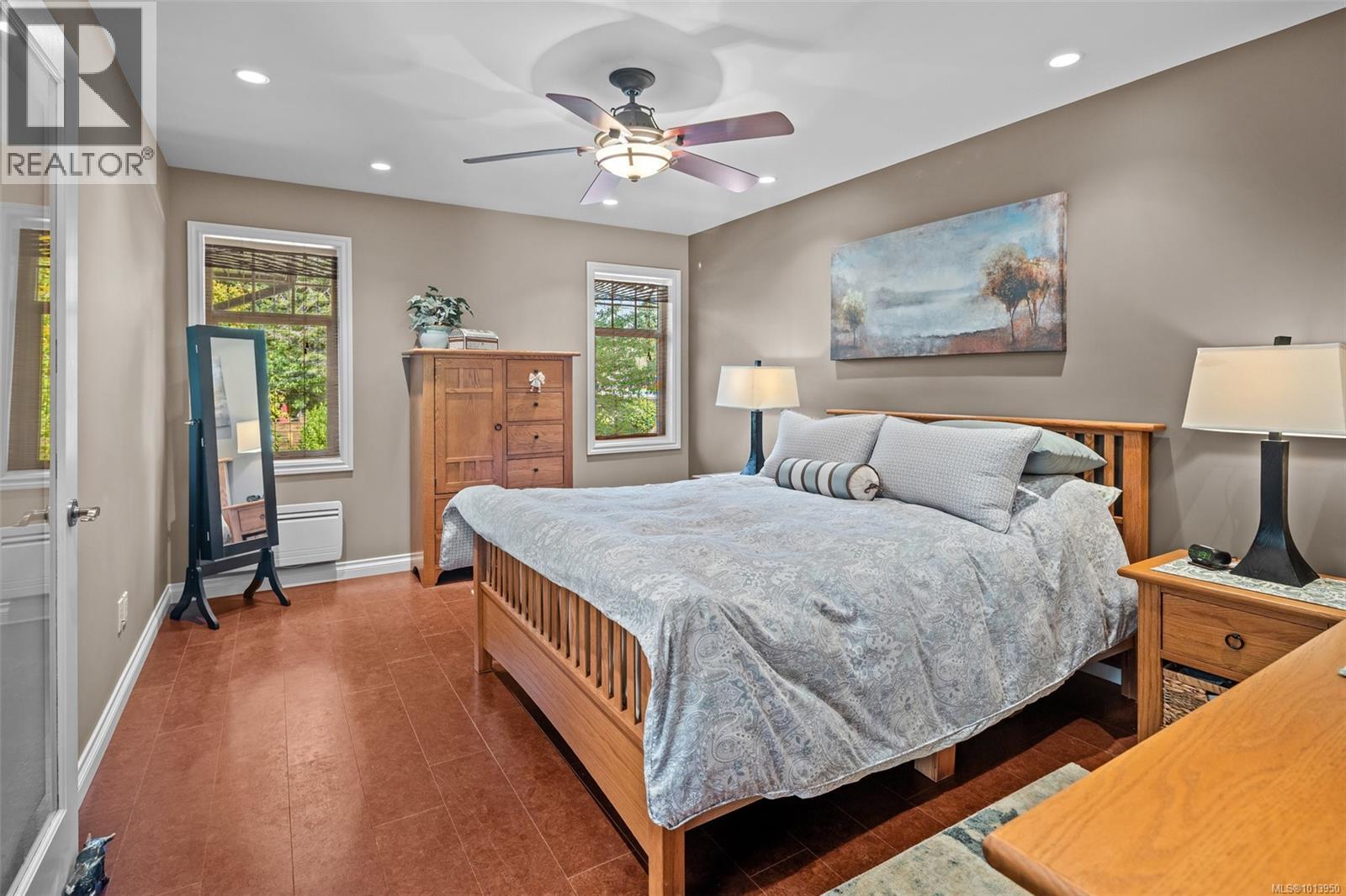 583 Langholme Dr, Colwood
