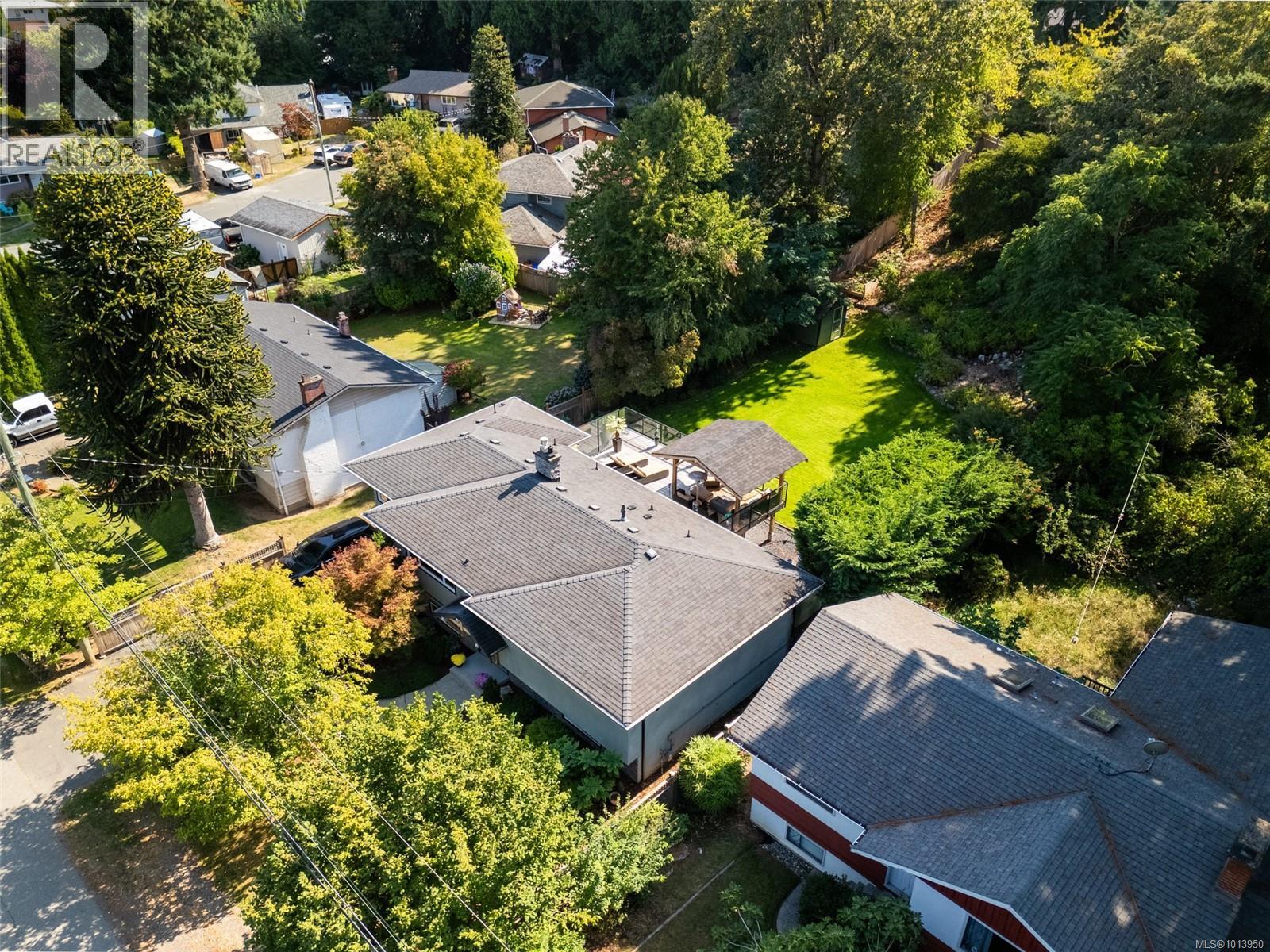 583 Langholme Dr, Colwood