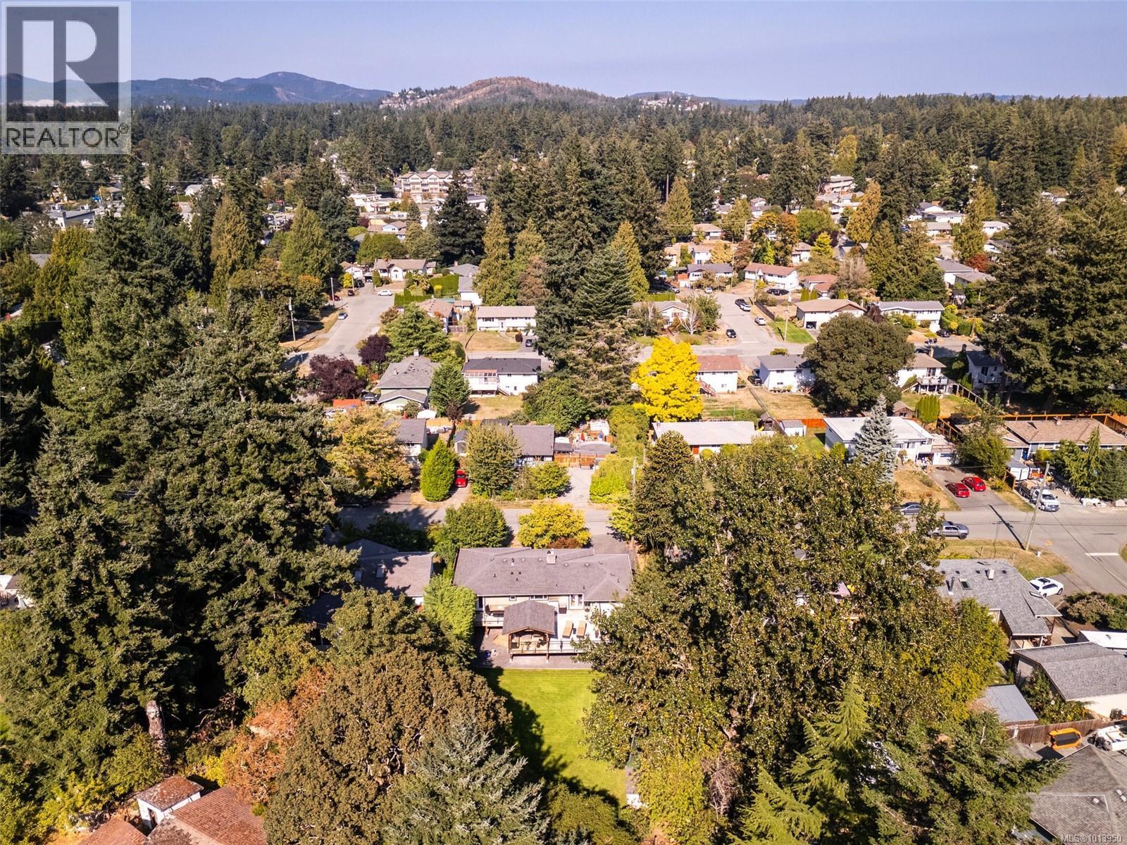 583 Langholme Dr, Colwood