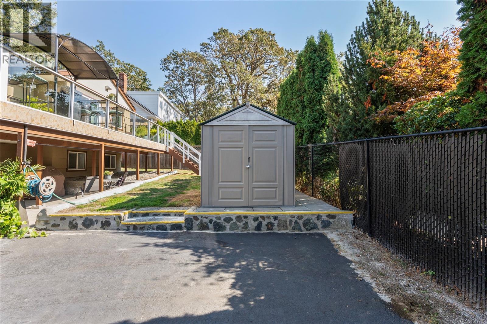 3944 Cedar Hill Cross Rd, Saanich