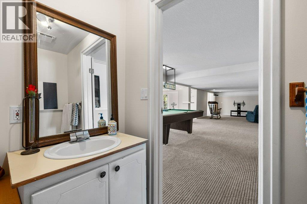  2387 Campbell Road, West Kelowna
