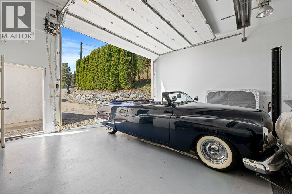  2387 Campbell Road, West Kelowna