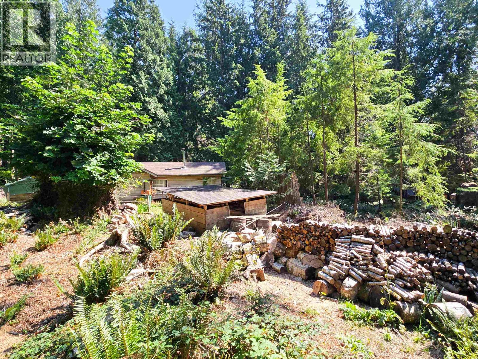 793 ANDY'S BAY ROAD, Gambier Island