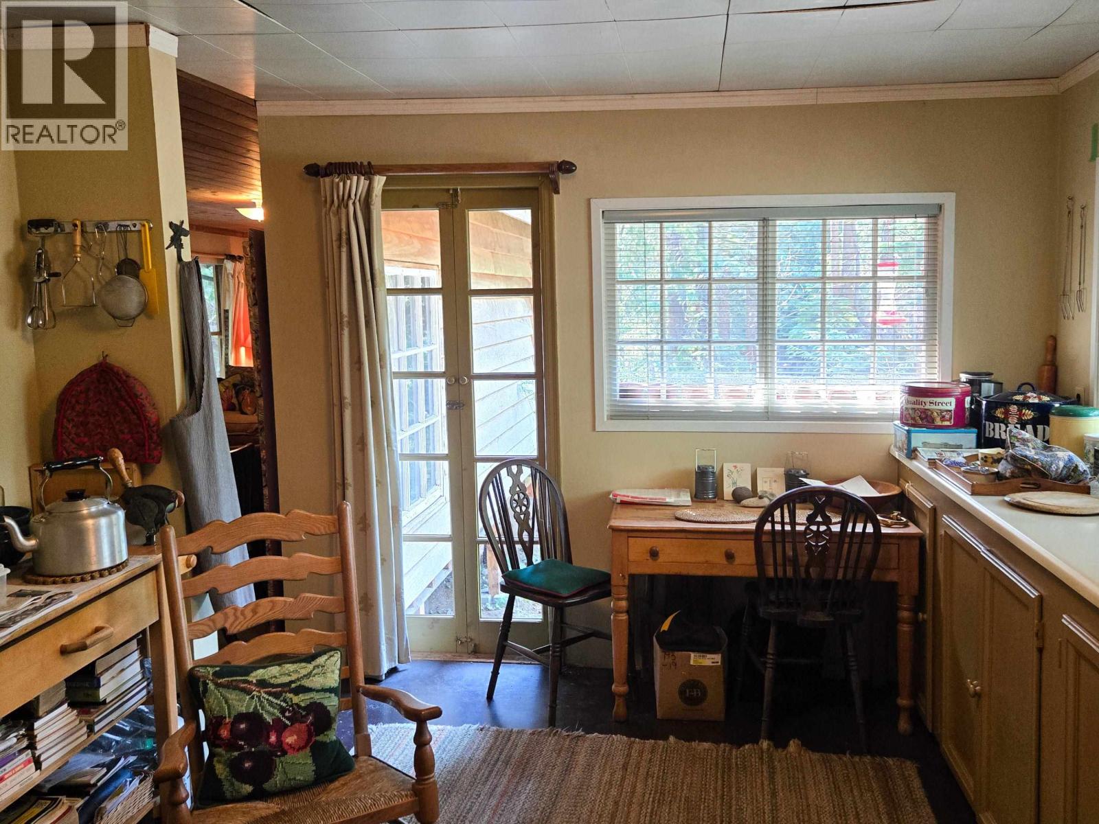 793 ANDY'S BAY ROAD, Gambier Island