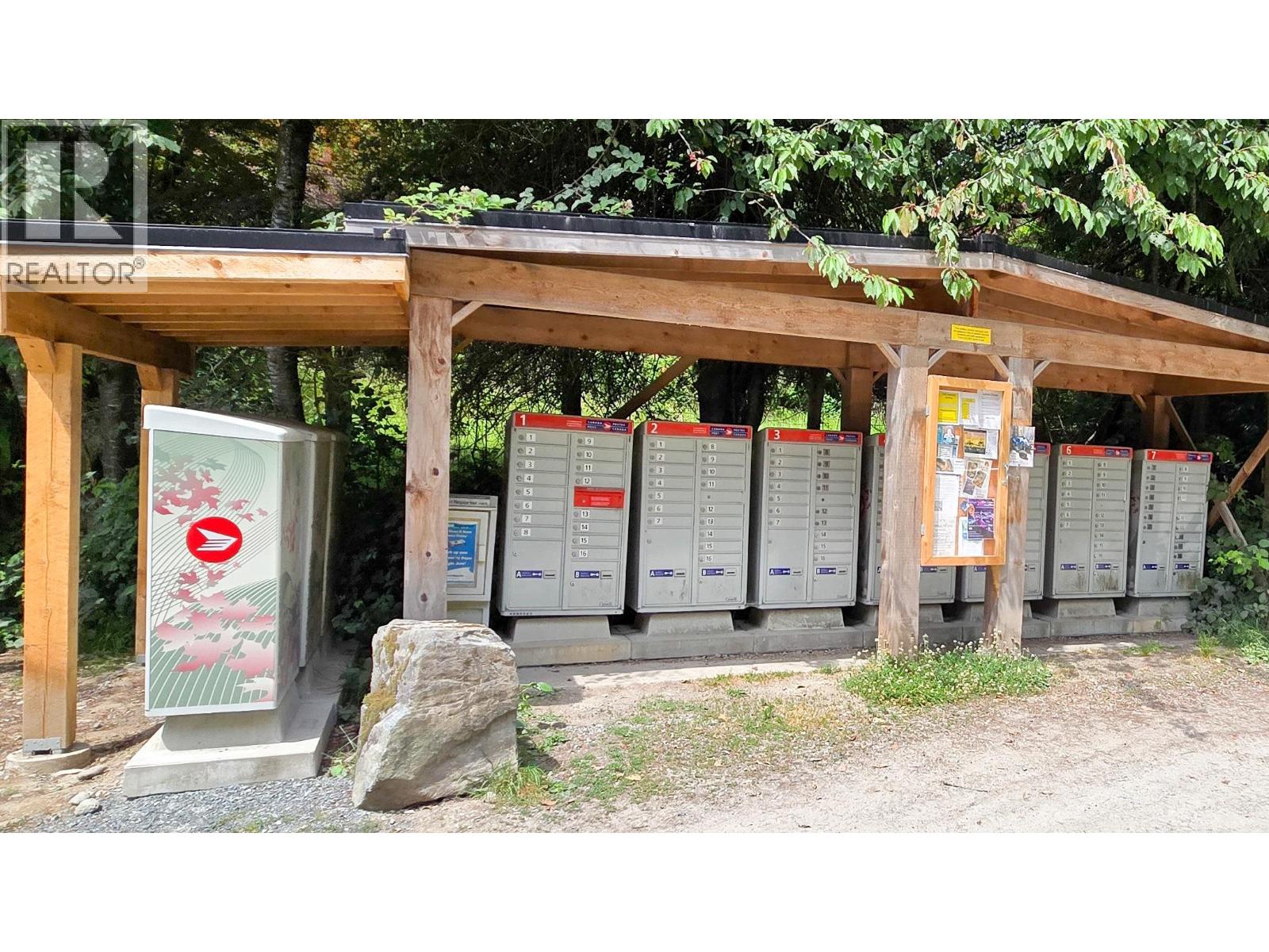 793 ANDY'S BAY ROAD, Gambier Island