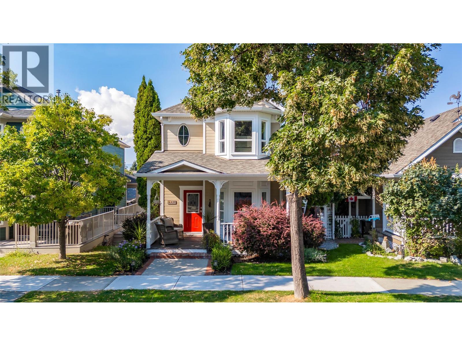  430 McCarren Avenue, Kelowna